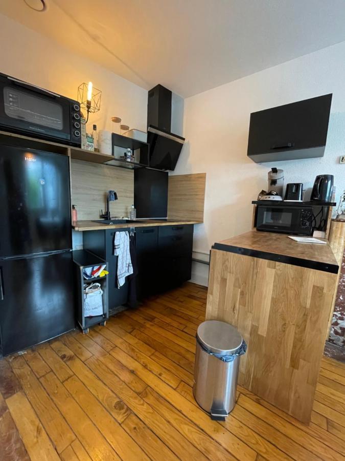 Appartement 2 Pieces Centre De Vannes Avec Parking Prive Luaran gambar